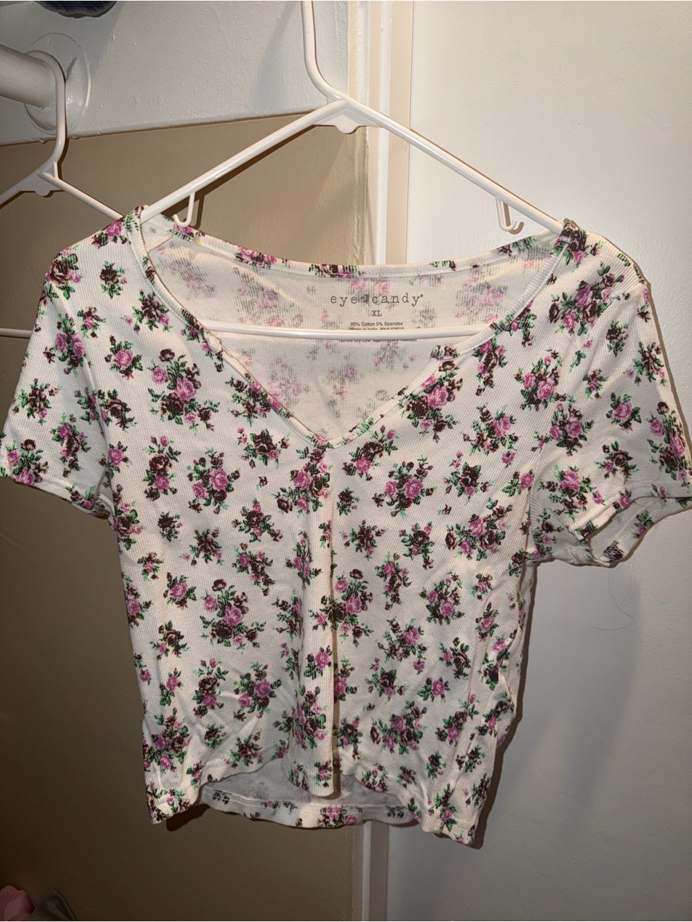 eye candy White Floral V-Neck Crop Top with Pink Rose Print